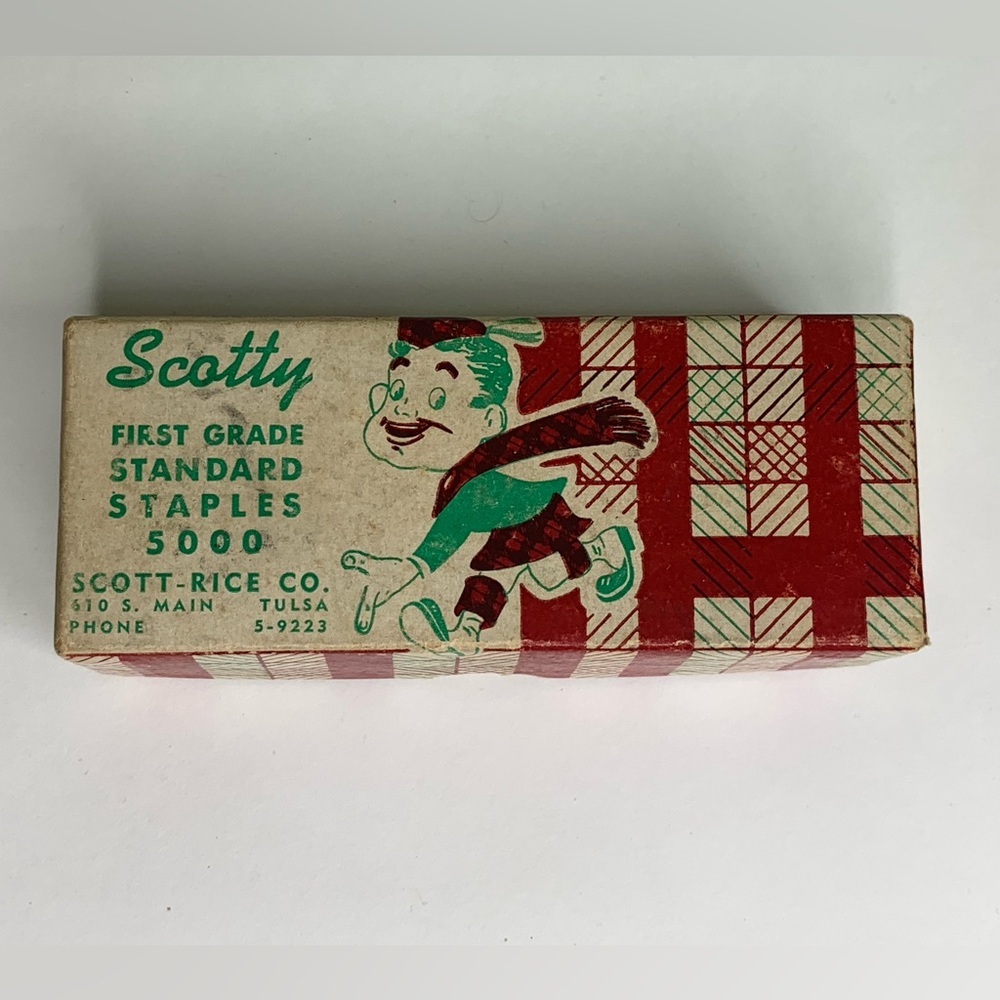 Vintage 50s Scotty First Grade Chisel Point Standard Staples in Box Made in USA